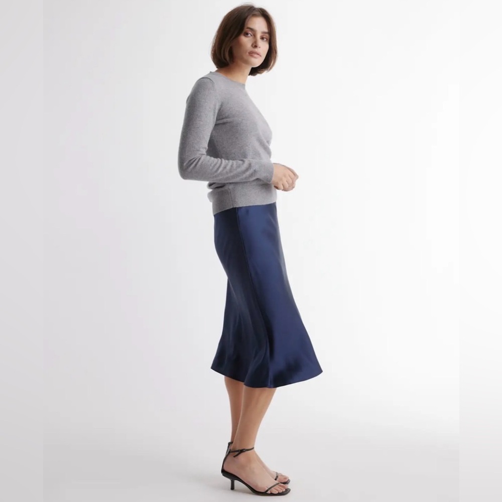 NWT Quince XS 100% Silk Midi Navy Blue Knee Length Minimalist Skirt